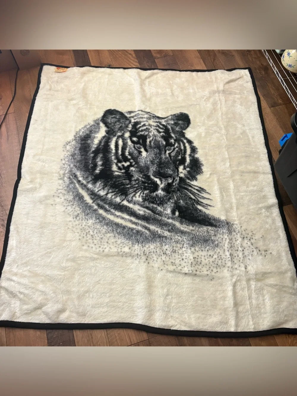 VTG 80S USA ACRYLIC Biederlack TIGER ECLECTIC REVERSIBLE BLANKET 58.5x51”